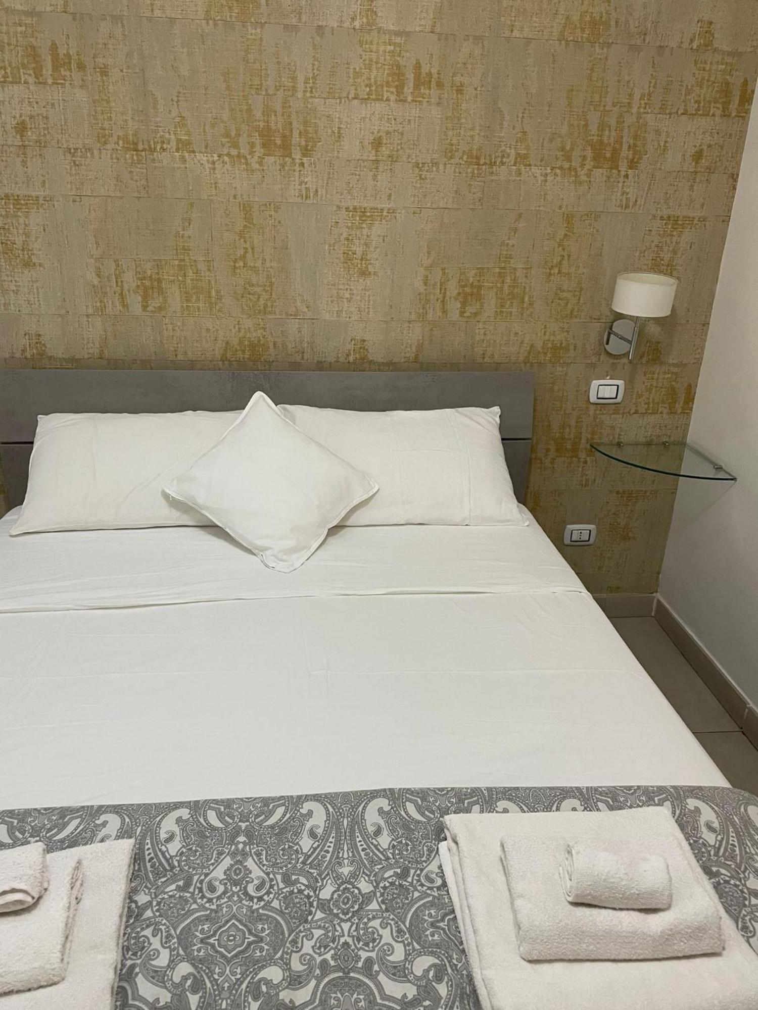 Terrazza Aragon Room And Spa Neapol Exteriér fotografie
